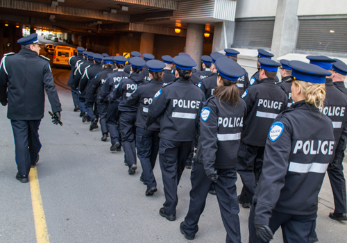 Manifestation contre la manifestation contre la brutalité policière